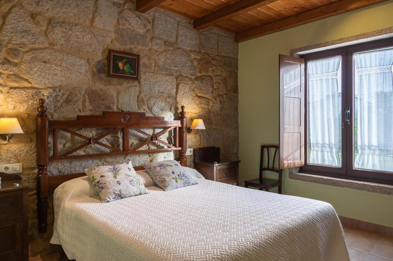 Os Miguelinos Guest House Catoira Exterior foto