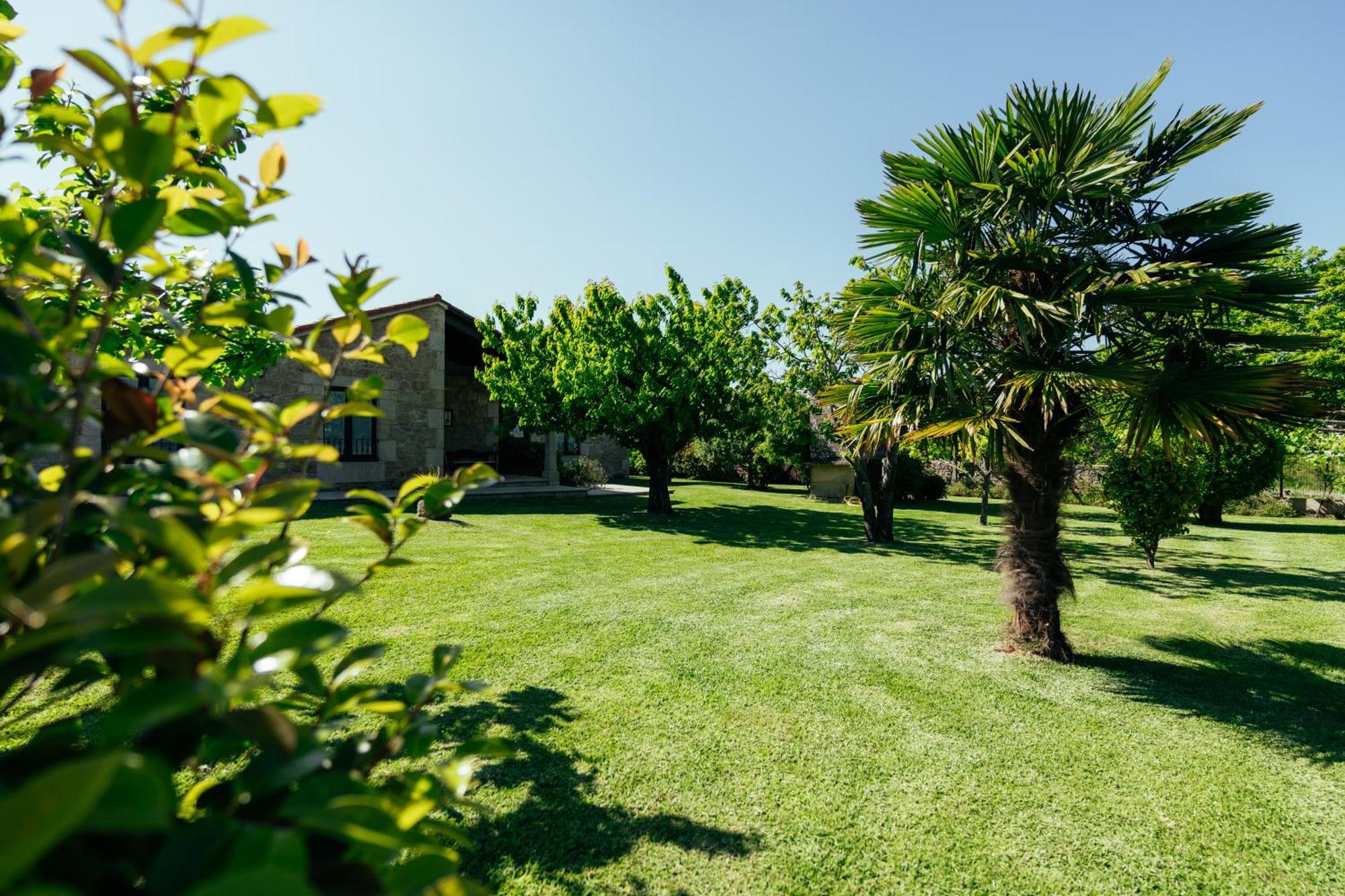 Os Miguelinos Guest House Catoira Exterior foto